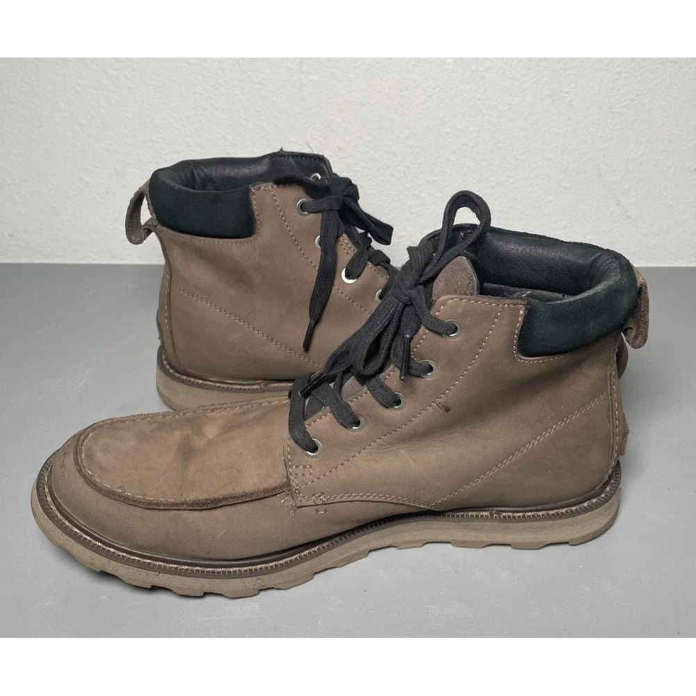 Sorel Men's Madson II Moc Toe Waterproof Boots Size 10.5